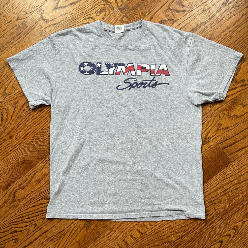 ⚡️VINTAGE⚡️ Olympia Sports Shirt